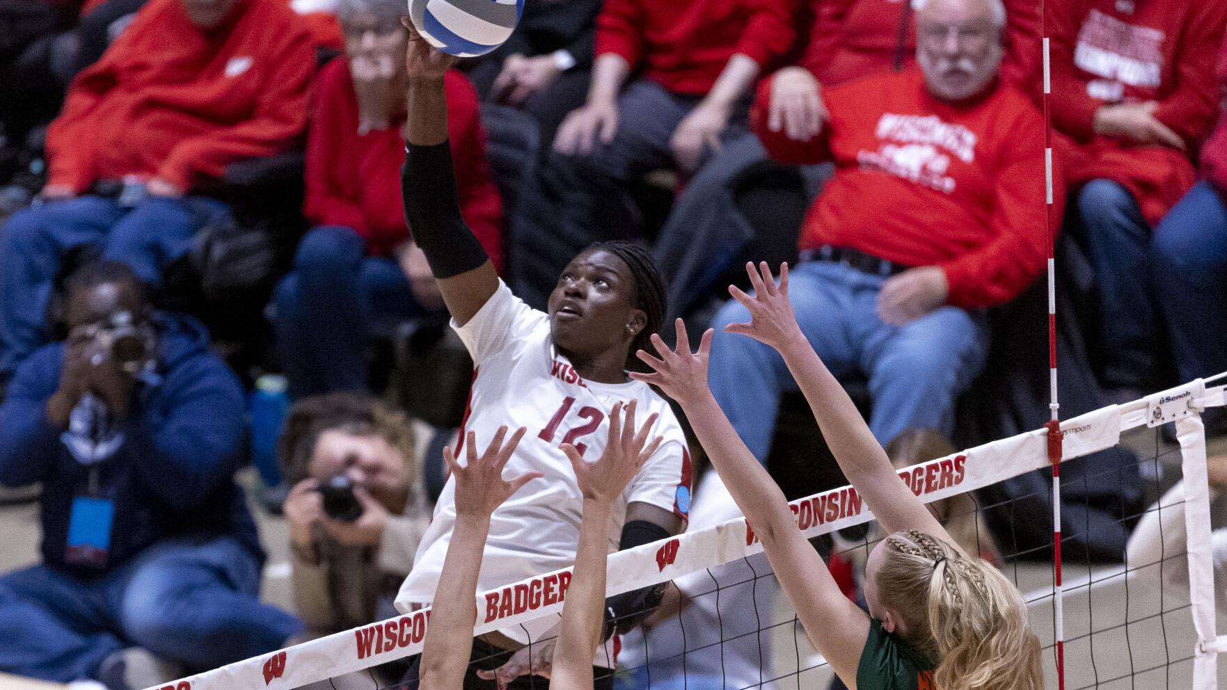 Former Wisconsin volleyball player to play professionally in Madison
